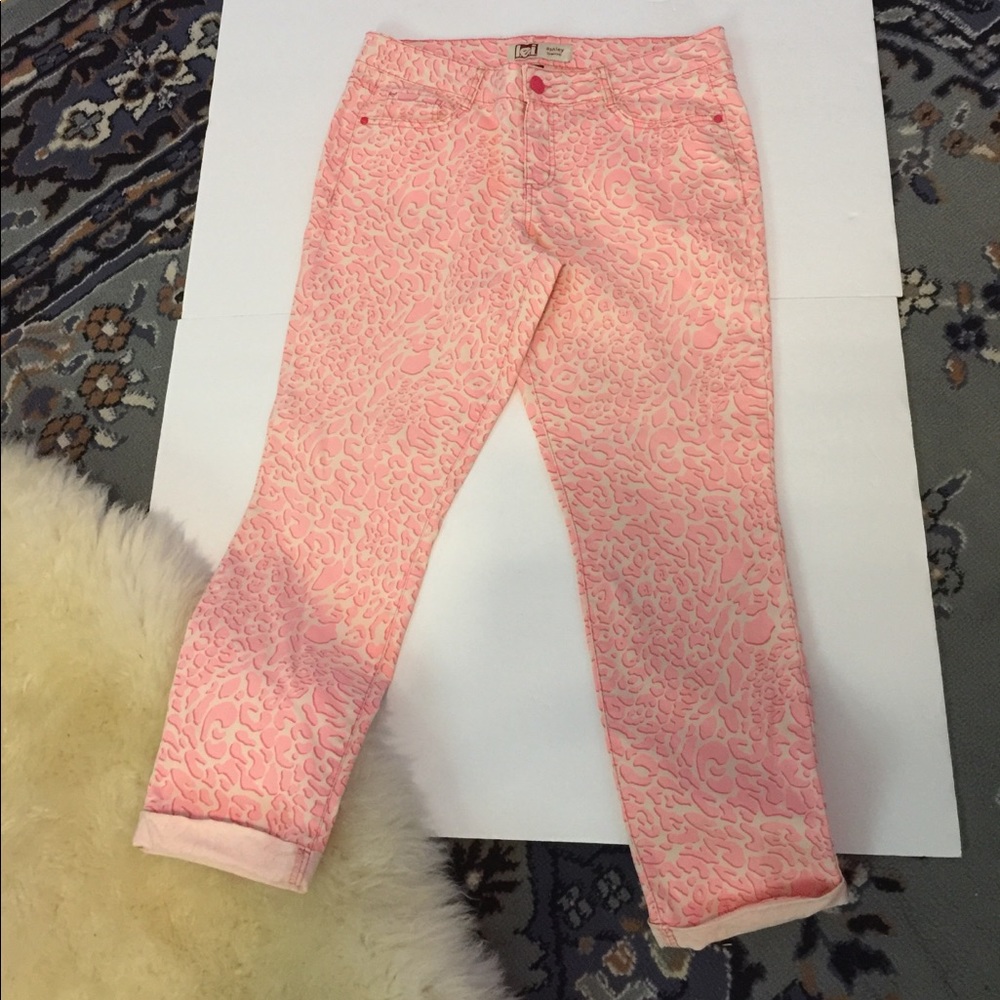 L.e.i. Ashley Lowrise Pink Cheetah Print Pants.