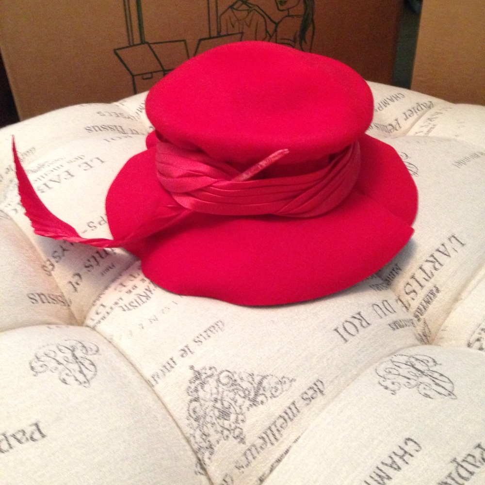 Vintage red hat