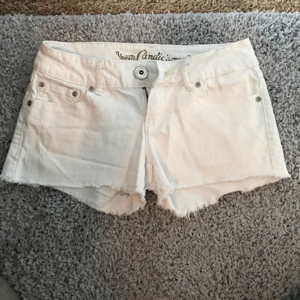 White jean shorts