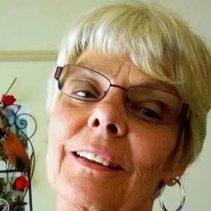 Meet your Posher, Roxanne