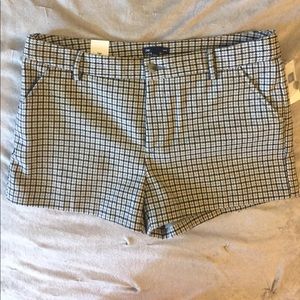 💜HOST PICK💜 NWT GAP shorts