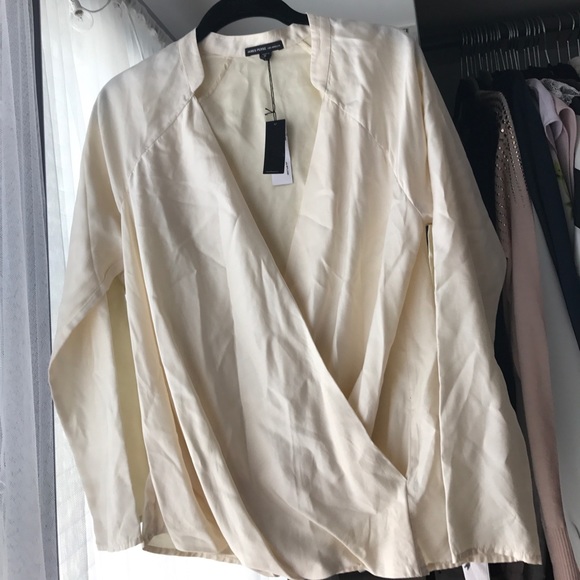 Cream blouse New with tags size 0 - Picture 1 of 2