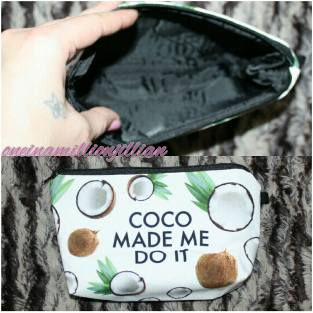 💖HOST PICK💖 Makeup Bag/All Purpose Clutch - Picture 3 of 3