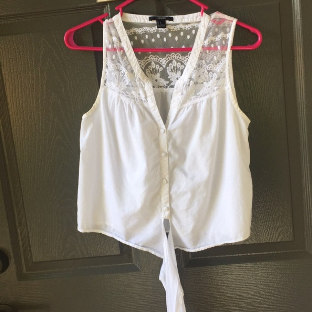Tie crop top