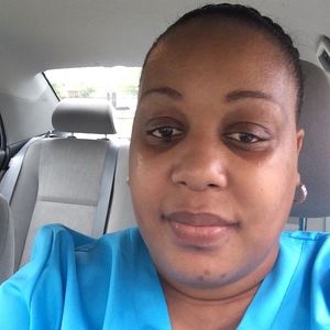 Meet your Posher, Lesa