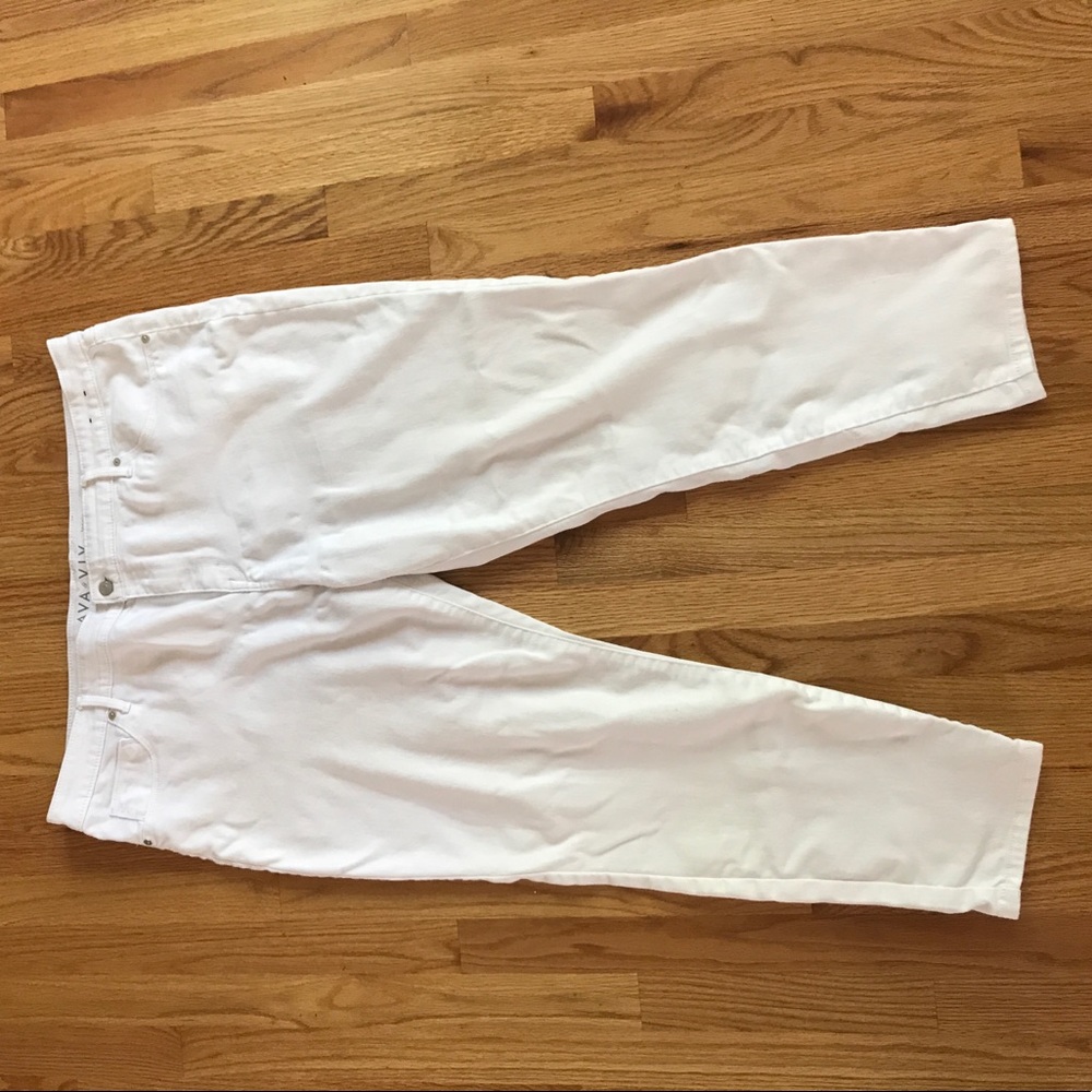 PLUS SIZE: White denim jeggings