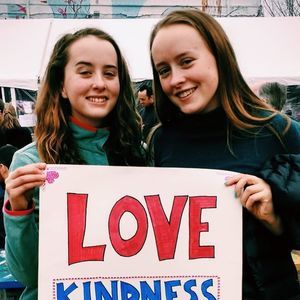 Meet your Posher, Ariana