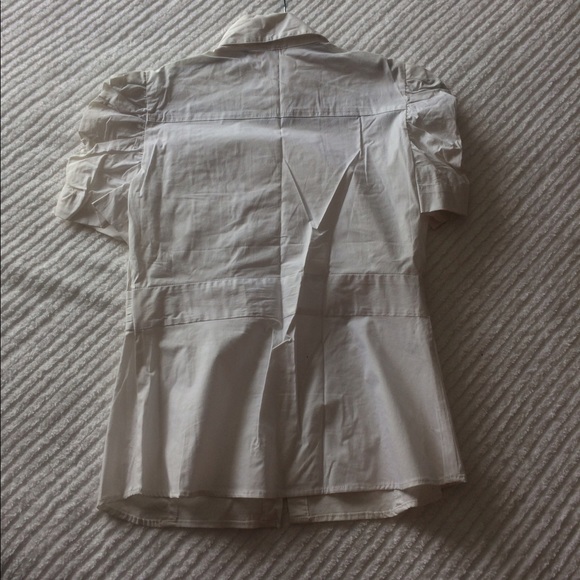 MKM, medium, white, fitted, stretch button up - Picture 2 of 3