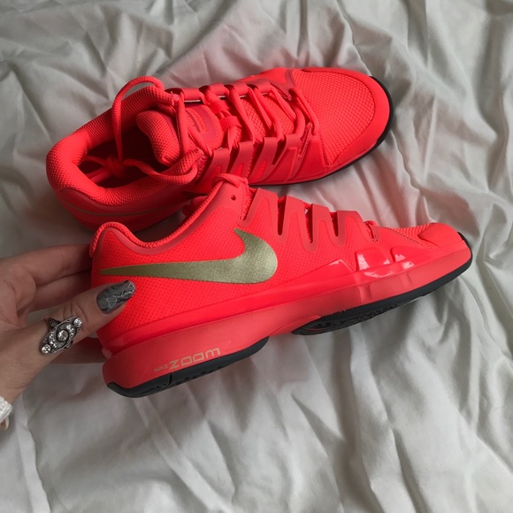 NWT Nike vapor neon gold swoosh - Picture 6 of 6