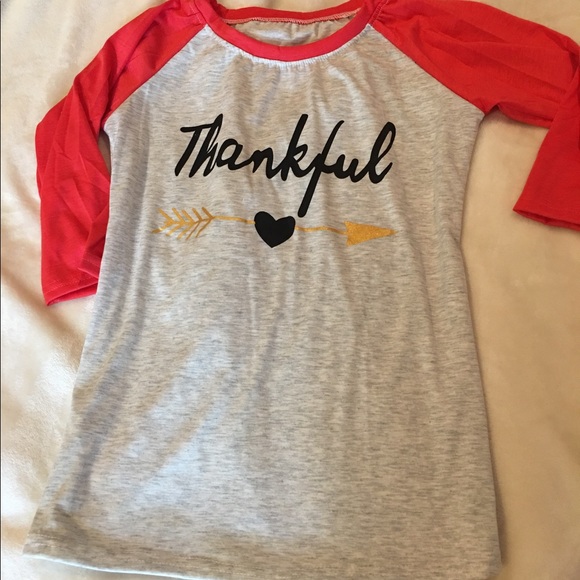 Graphic Thankful Tee - Picture 2 of 3