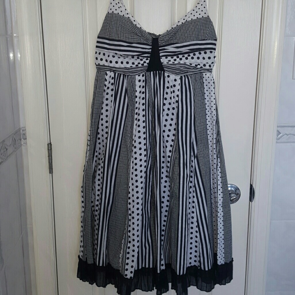 ⬇Price!!!! Funky People Sun Dress - Picture 2 of 8