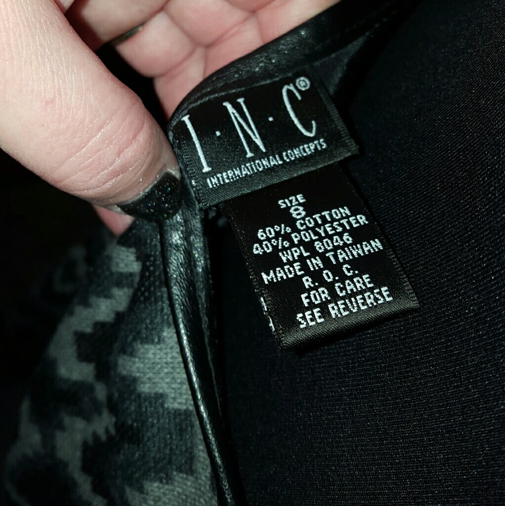 Skirt - Picture 3 of 3