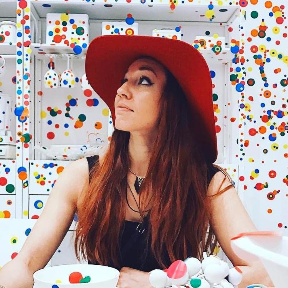 Meet your Posher, Nicole