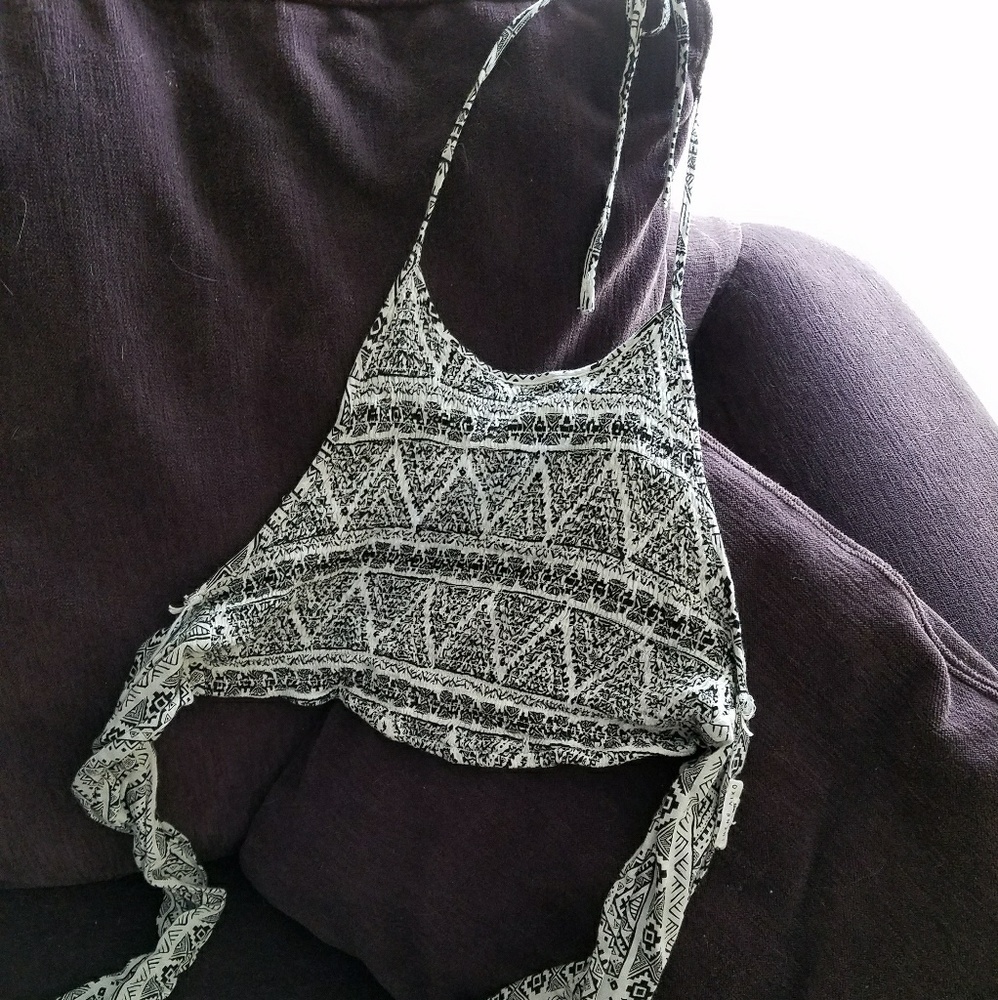 Tie crop top