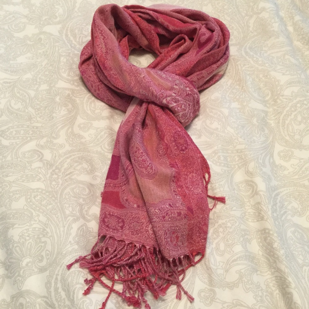 Beautiful pink paisley scarf