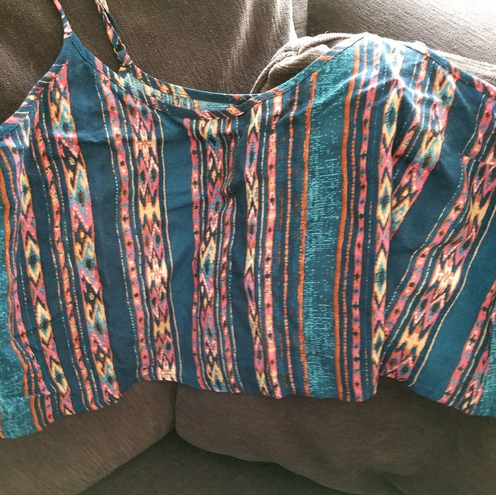 Pink tribal crop