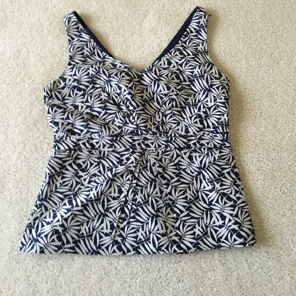 Ann Taylor Sleeveless Top Sz. 6