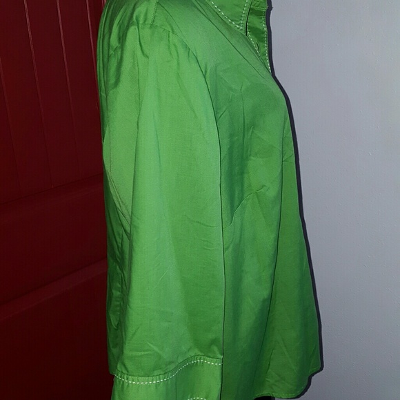 Top - Picture 3 of 4