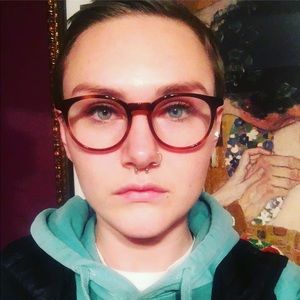 Meet your Posher, Miranda