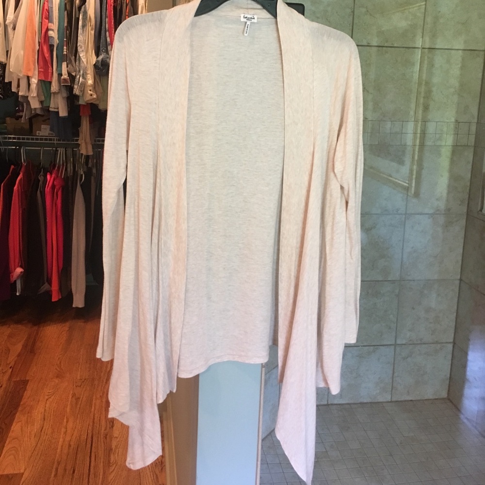 Summer weight heather tan shark tooth cardigan