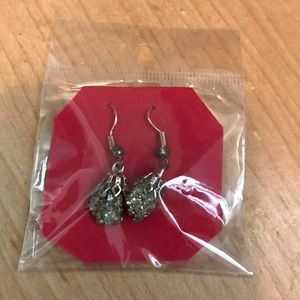 New volcanic rock earrings