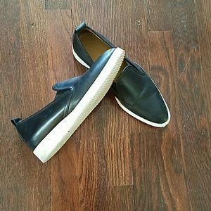 Everlane. pointed loafers