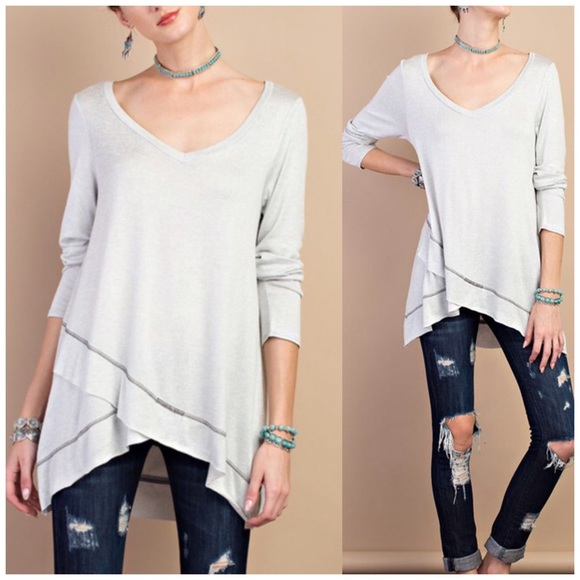 Navy 2 Tone Soft Draped V Neck Tunic - Picture 2 of 4