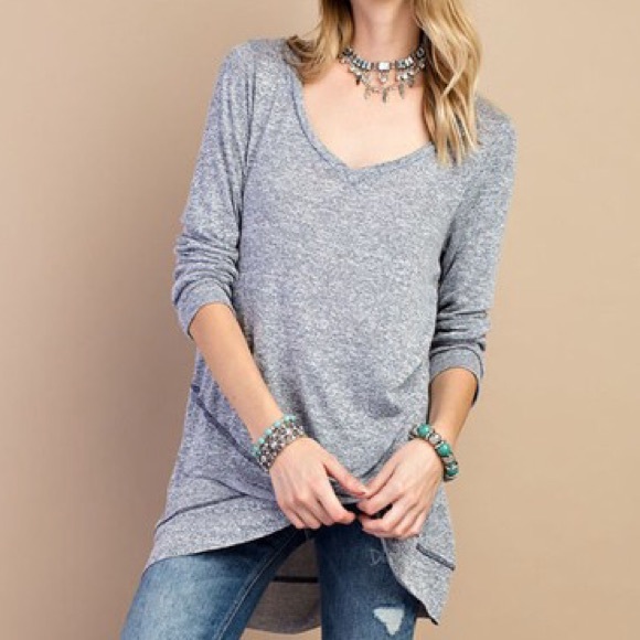 Navy 2 Tone Soft Draped V Neck Tunic - Picture 4 of 4