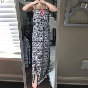 Strapless printed maxi