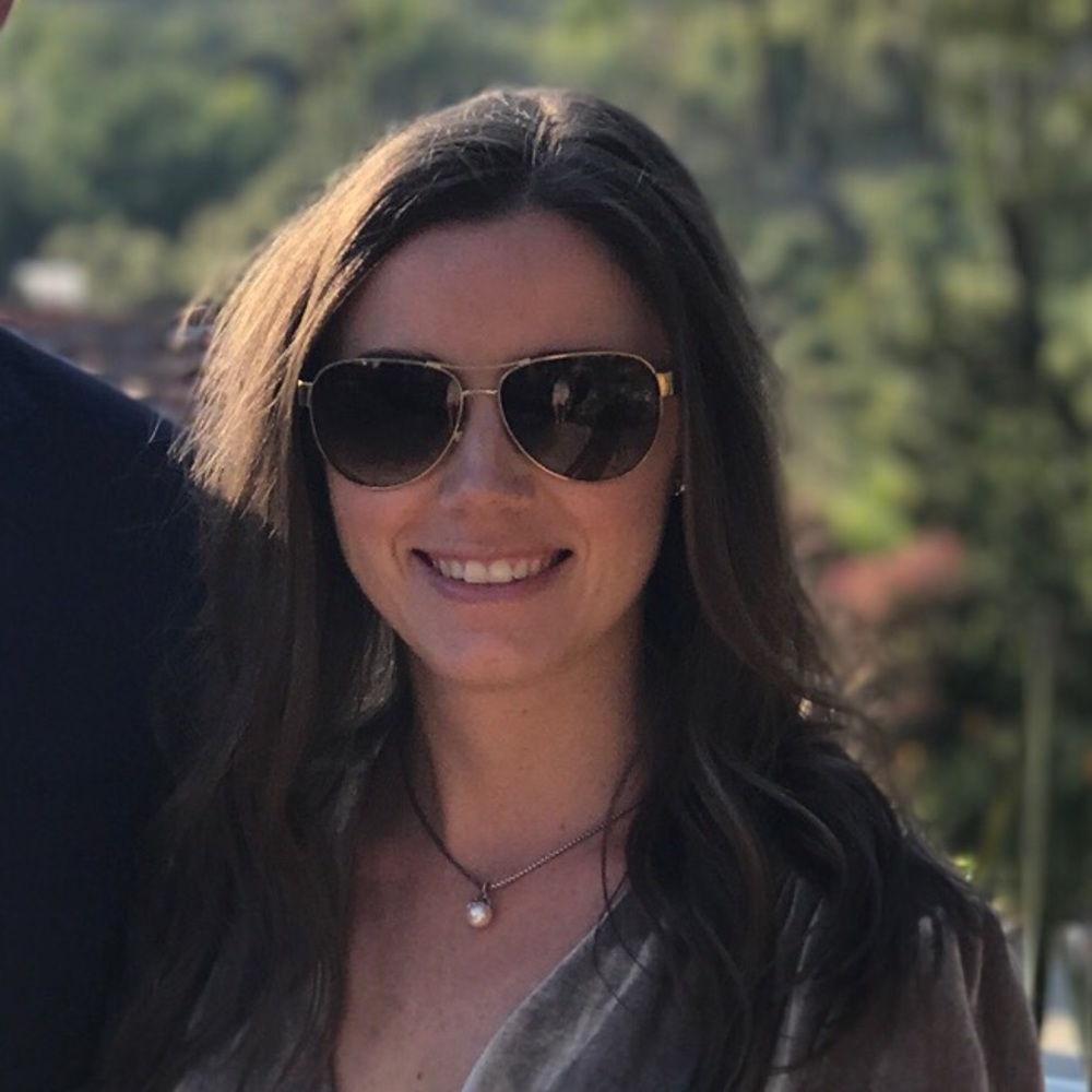 Meet your Posher, Courtney