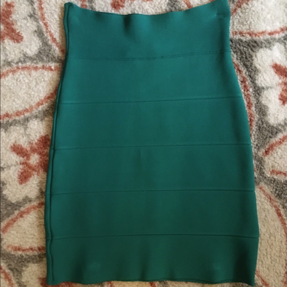 BCBG skirt tight and sexy