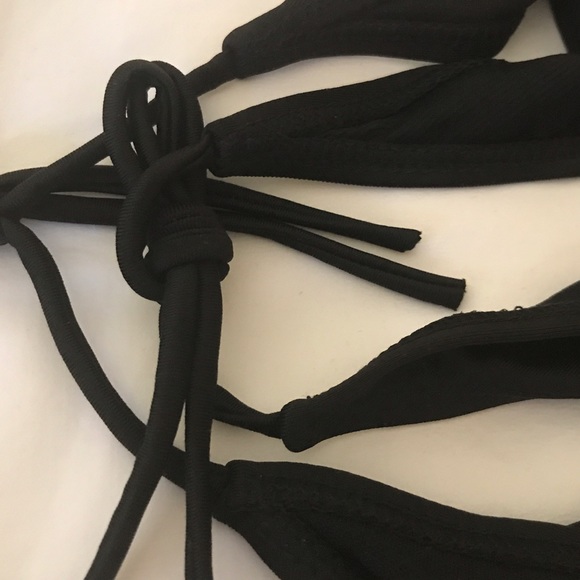 🆕 💕 SUMMER SALE 👙 Classic wrap bikini 👙 - Picture 8 of 8