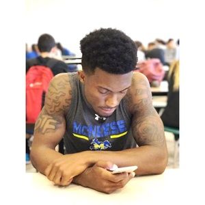 Meet your Posher, Hanif