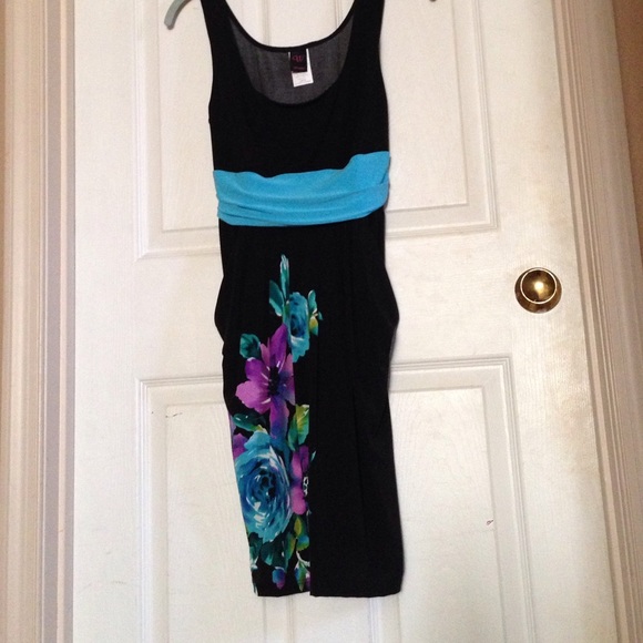 Black and floral dress size L - Picture 1 of 5