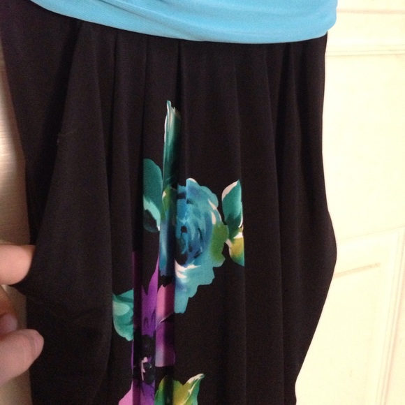 Black and floral dress size L - Picture 4 of 5