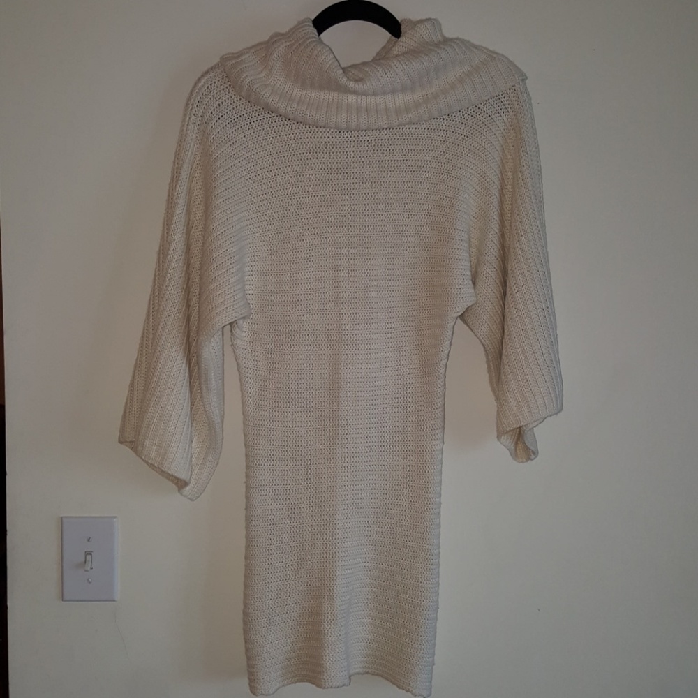 Bebe Sweater - Picture 2 of 2