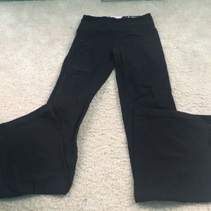 Lululemon yoga pants