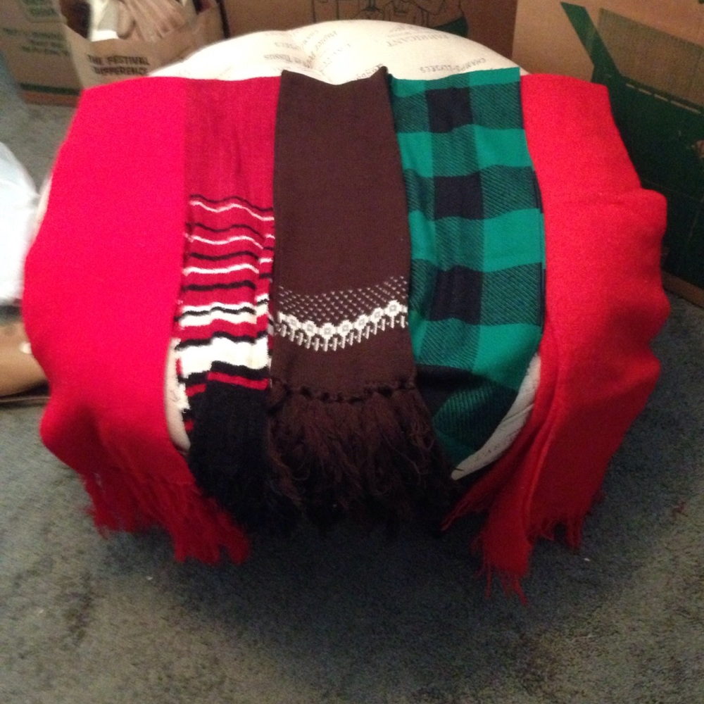 Set of 5 scarves