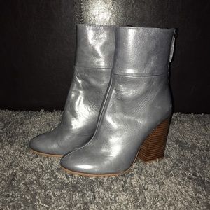 Zara Women's Gray Block Heel Boots