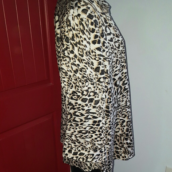 Top - Picture 3 of 5