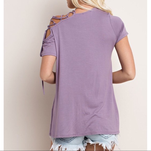 Bellanblue Tops - 🚨LAST🚨VIENNA lace up cold shoulder top - MAUVE Bellanblue Tops - 🚨LAST🚨VIENNA lace up cold shoulder top - MAUVE