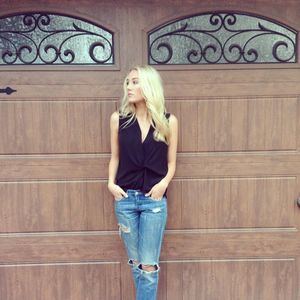 Meet your Posher, Savannah