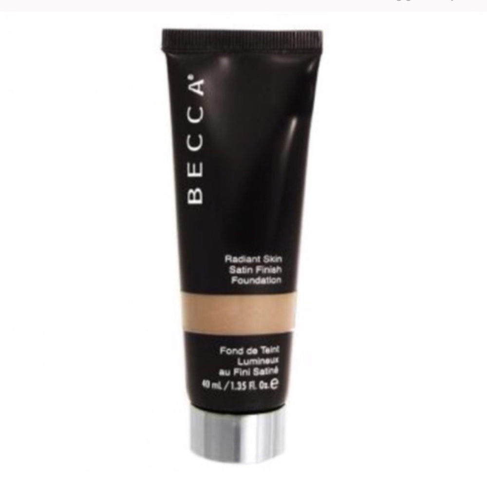 {BECCA} Radiant Skin Foundation in Olive
