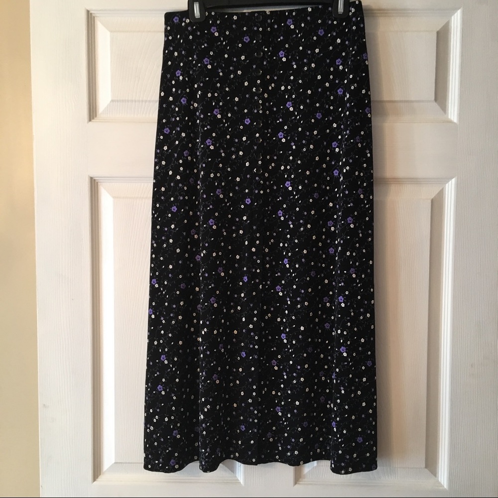 Briggs Petite Skirt