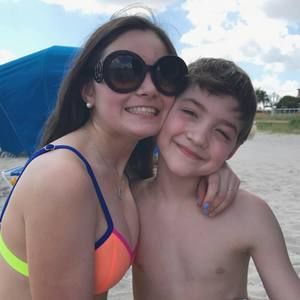 Meet your Posher, Samantha