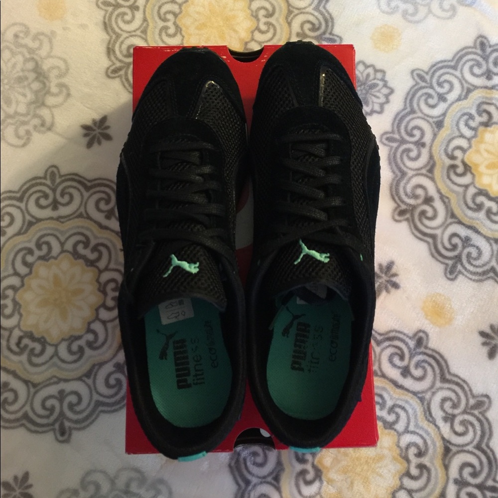 Puma Sneakers