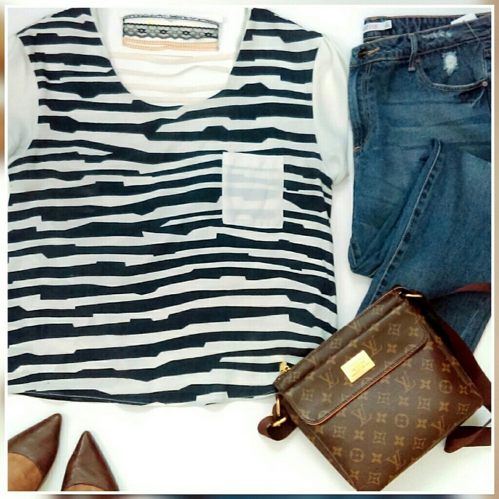 Navy Blue & White Zebra Stripped Top
