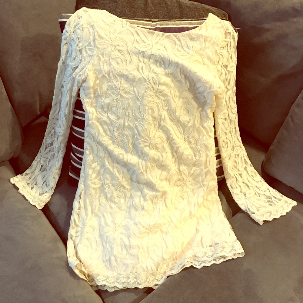 off white lace dress w belled arms