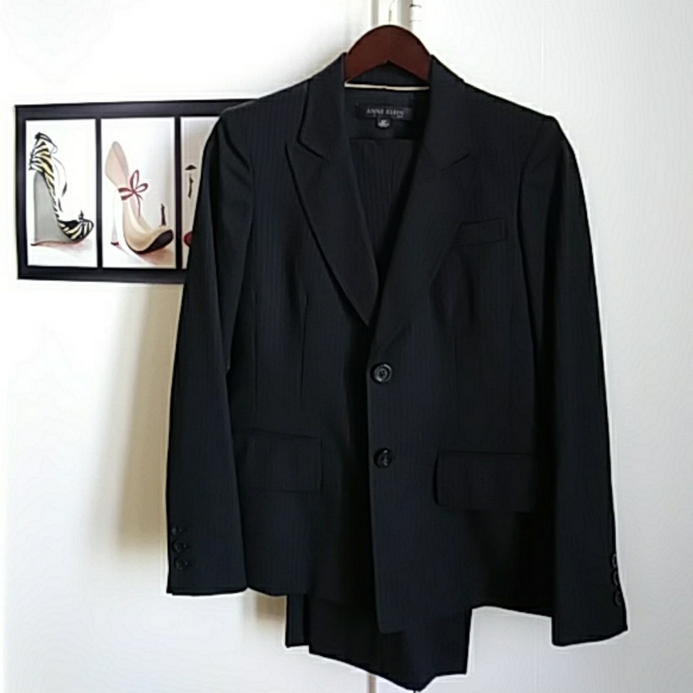 Anne Klein pinstriped pantsuit. Dark blue/grayish
