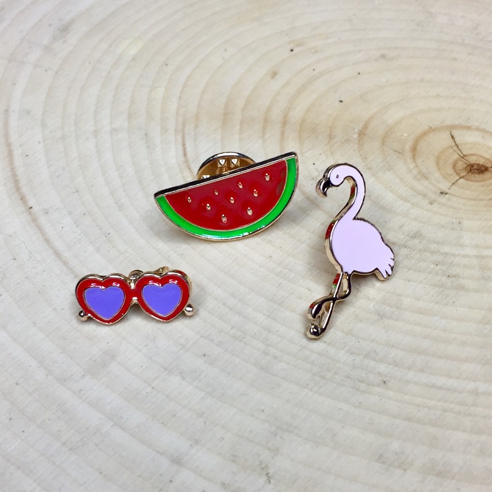 Summer Vibes pin set